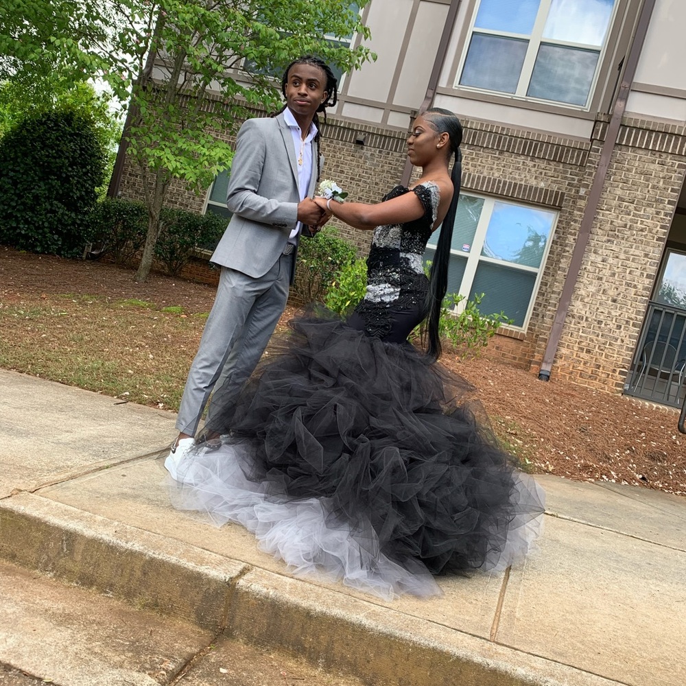 Prom Dress - Picture 4 of 5
